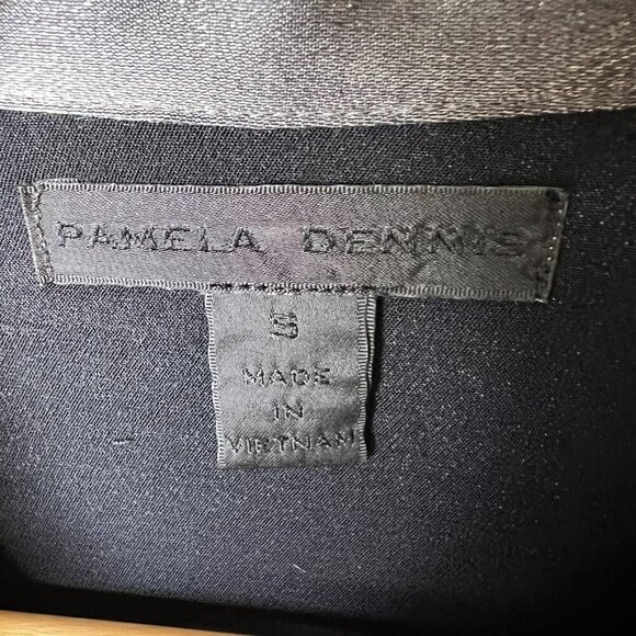 Pamela Dennis Top Womens Size Small Silver Long Sleeve Skull Button on Sleeves - Picture 7 of 15